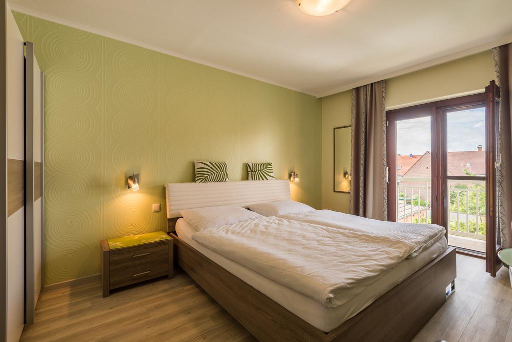 Gaestehaus - Doris - Wenzl Mörbisch am See Buitenkant foto